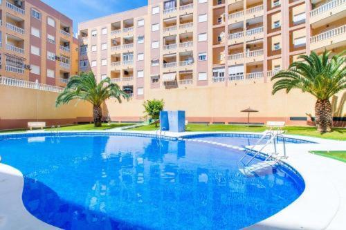 Bonito Apartamento En Торевьиа Экстерьер фото